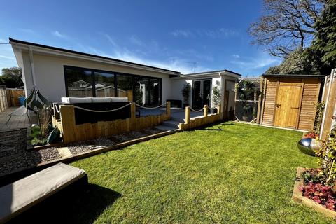 36 Cheam Road, Broadstone, BH18 9HE