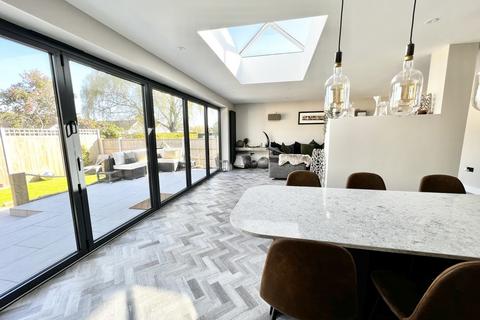 36 Cheam Road, Broadstone, BH18 9HE