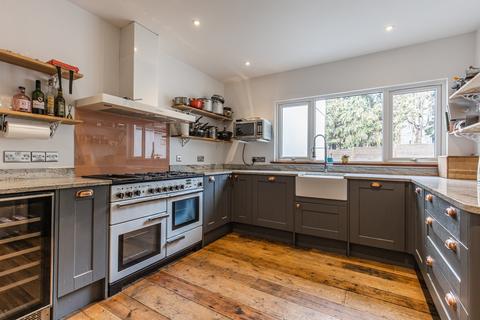 5 bedroom villa for sale - Norwich