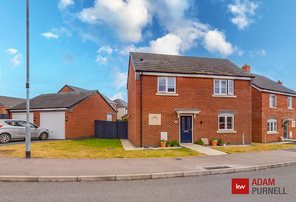 Oronsay Close, Hinckley, Leicestershire 3 bed detached house £275,000