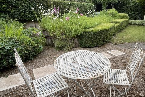2 bedroom end of terrace house for sale, Hindolveston