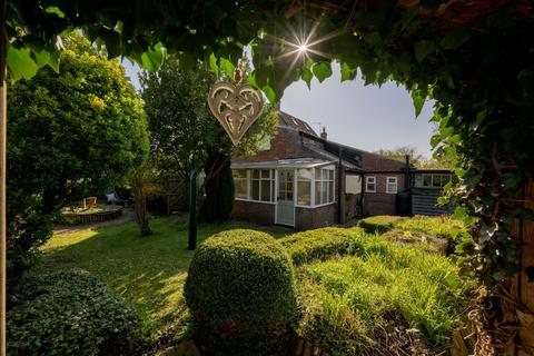 2 bedroom end of terrace house for sale, Hindolveston
