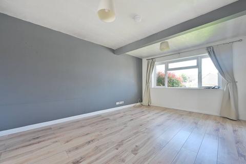 14 Broomfield Close, Guildford, GU3 3AW