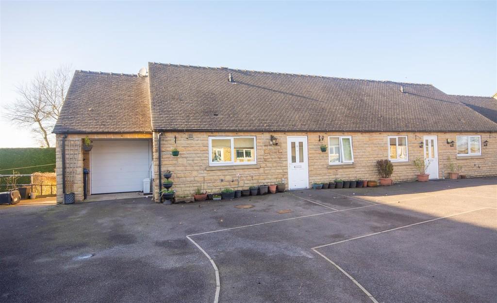 Charles Walker Close, Hulland Ward 2 bed semidetached bungalow for