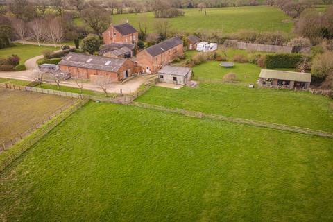 4 bedroom barn conversion for sale - Darley Moor, Ashbourne