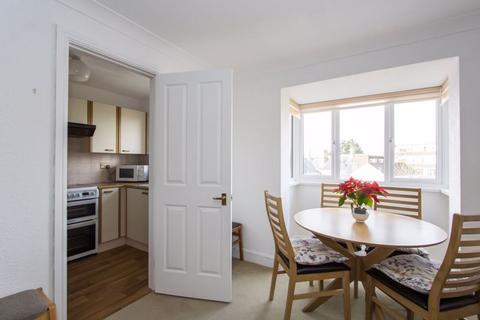 1 bedroom apartment for sale - Stanwell Road, Penarth
