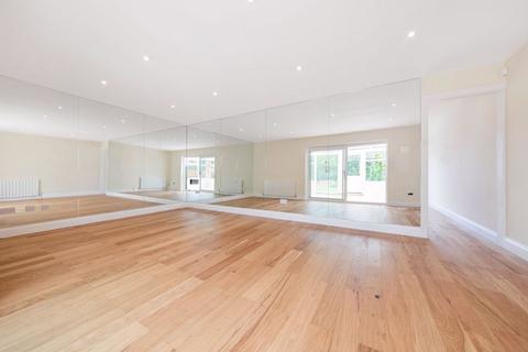 31 Dukes Orchard, Bexley, DA5 2DU