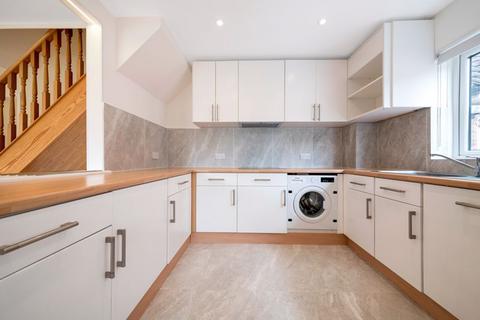 31 Dukes Orchard, Bexley, DA5 2DU