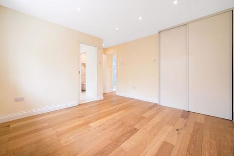 31 Dukes Orchard, Bexley, DA5 2DU