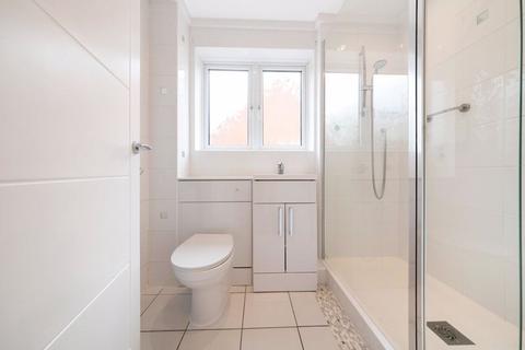 31 Dukes Orchard, Bexley, DA5 2DU