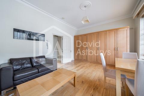 Studio to rent, St. Chad's Street, King's Cross, London