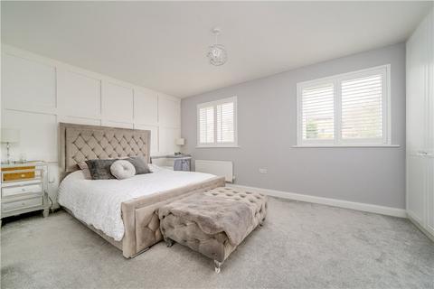 10 Brian Close Walk, Baildon, Shipley, BD17 7QF