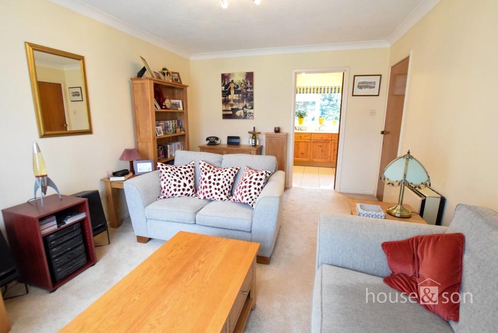 Dellton, 29 Wellington Road, Bournemouth, BH8 1 bed apartment for sale