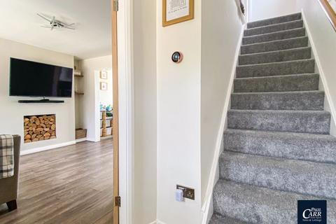 34 Fairoaks Drive, Walsall, WS6 6HB