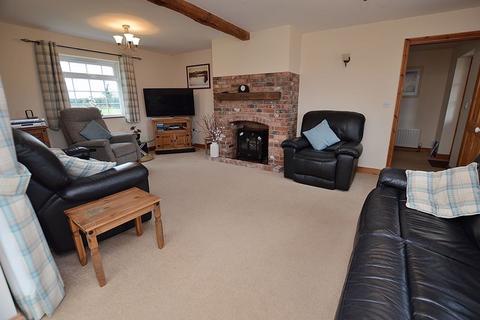 5 bedroom detached house for sale, The Chimneys (Chimney Cottage), Moor Lane, Roughton, Woodhall Spa