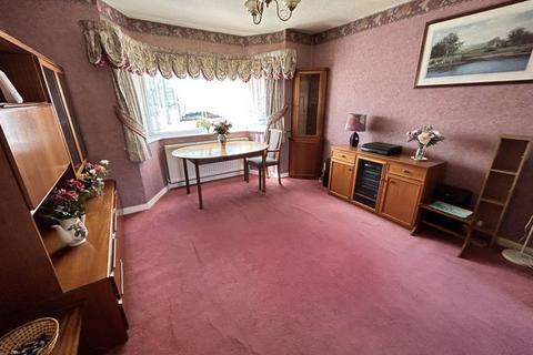 19 Bonnington Way, Birmingham, B43 7UR