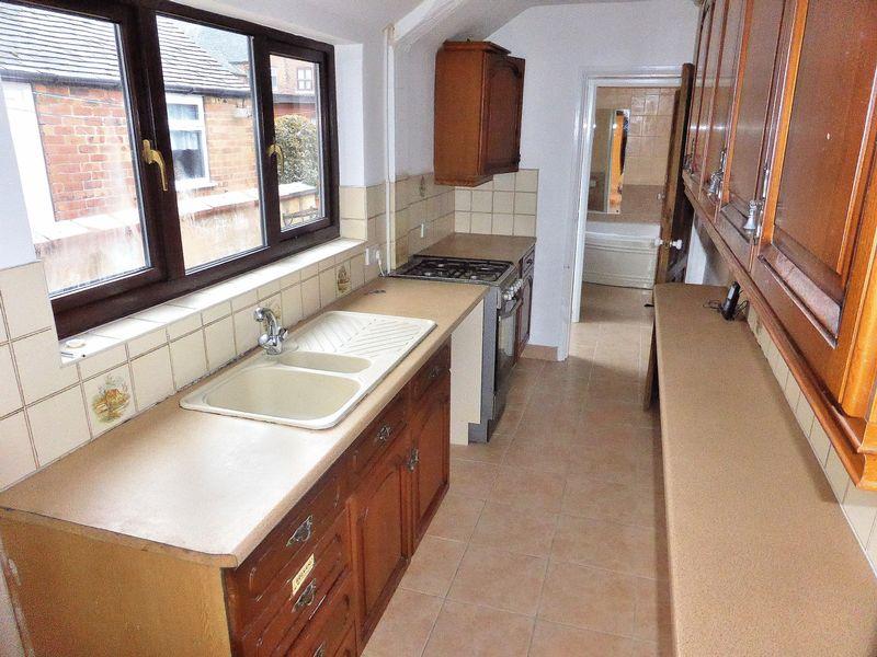 Parker Street, Leek 3 bed terraced house £160,000