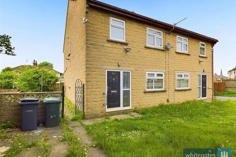 3 bedroom semi-detached house to rent, Bromford Road, Bradford, West Yorkshire, BD4