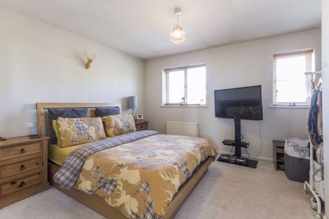27 Blaen Ifor, Caerphilly, CF83 2NW