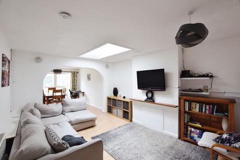 11 Broadfield Road, Gomeldon, Salisbury, SP4 6LU