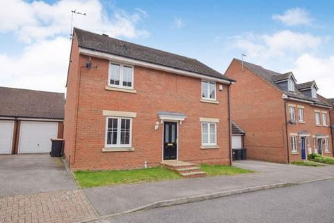 4 bedroom detached house to rent, Fox Hedge Way, Sharnbrook Village, Bedfordshire