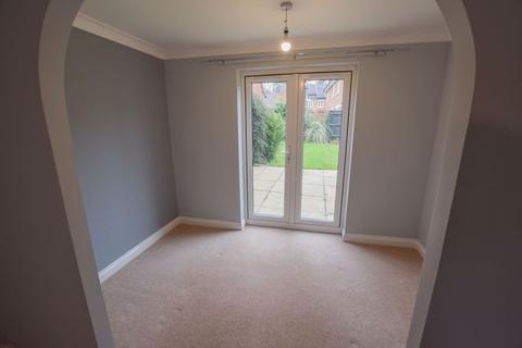 4 bedroom detached house to rent, Fox Hedge Way, Sharnbrook Village, Bedfordshire