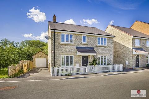 4 bedroom detached house for sale, Quarterman Way, Witney OX29