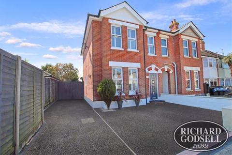 Christchurch - 4 bedroom semi-detached house for sale