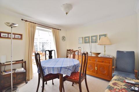 40 Chiltern View, Little Milton, Oxford, OX44 7QP