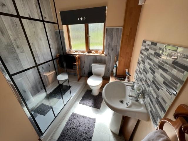 En suite Shower Room