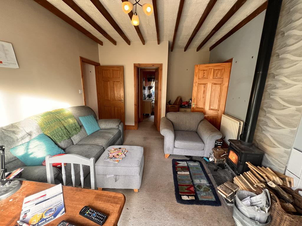 Lounge/Sitting Room