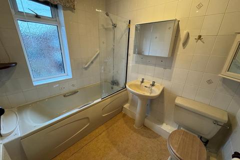 47 Earlston Drive, Doncaster, DN5 9TD