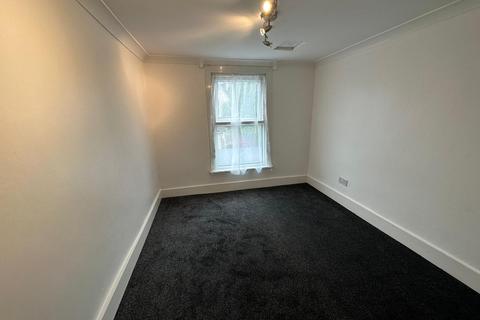 3 bedroom terraced house to rent, Walthamstow E17