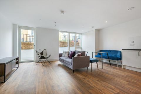 2 bedroom apartment for sale - Sanderstead Road, Croydon, London, CR2