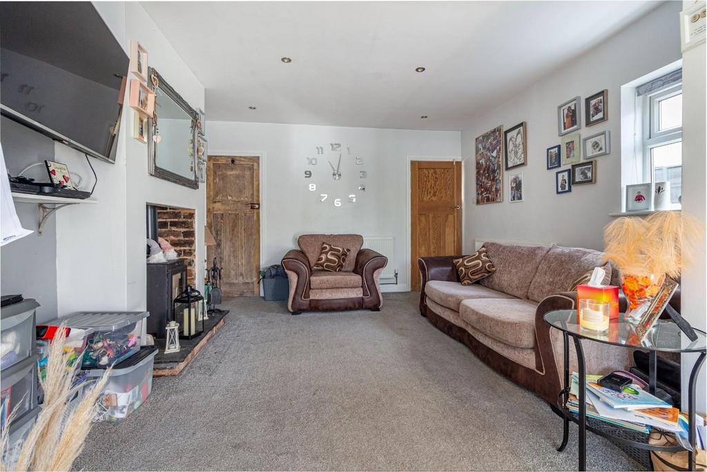 Living-Room-2.jpg