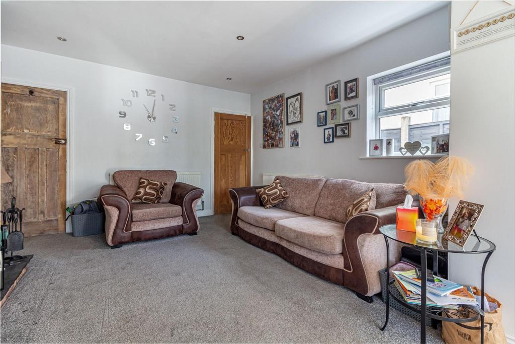 Living-Room-1.jpg