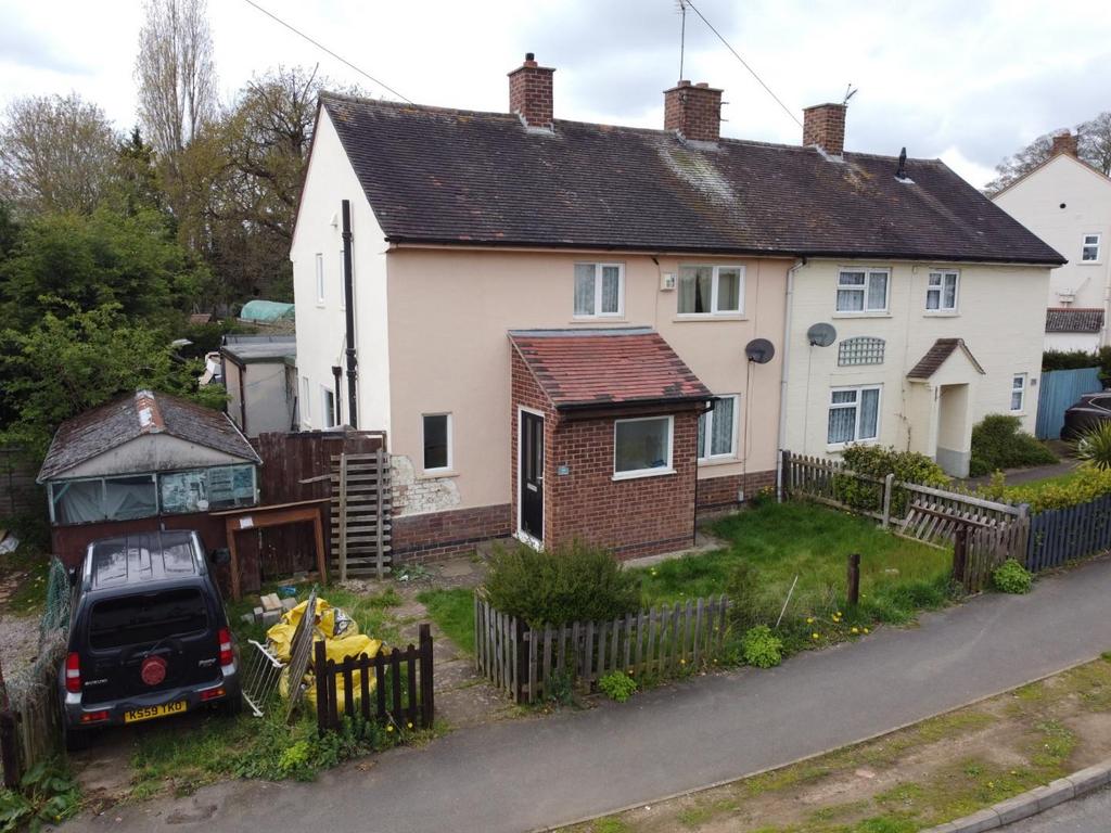 Manor Road, Earls Barton, Northamptonshire NN6 3 bed semidetached house for sale £220,000