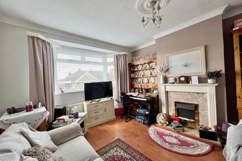 4 Barons Way, Northampton, NN2 8HP