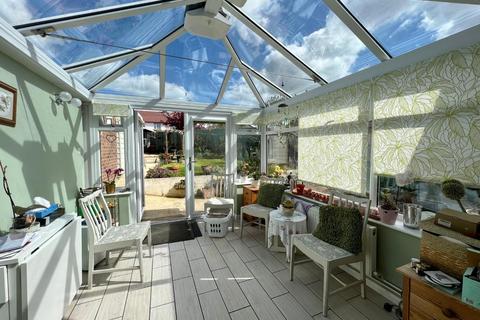 4 Barons Way, Northampton, NN2 8HP