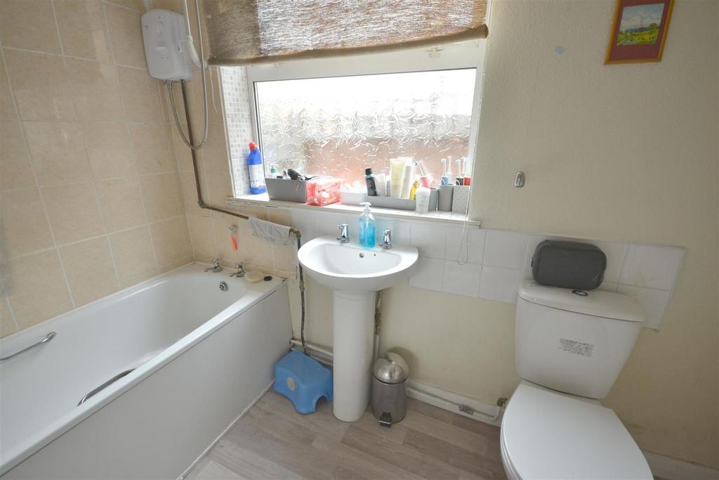 Ground floor bathroom