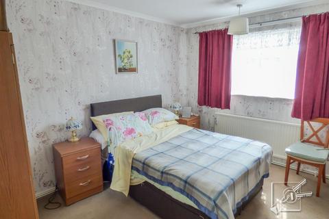 43 Artillery Row, Gravesend, DA12 1LY