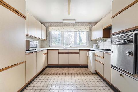 15 Berrylands Road, Caversham, Reading, RG4 8NU