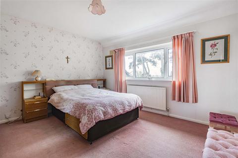 15 Berrylands Road, Caversham, Reading, RG4 8NU