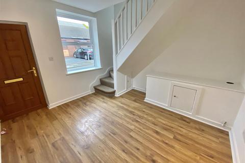 2 bedroom terraced house for sale - Pierce Street, Macclesfield