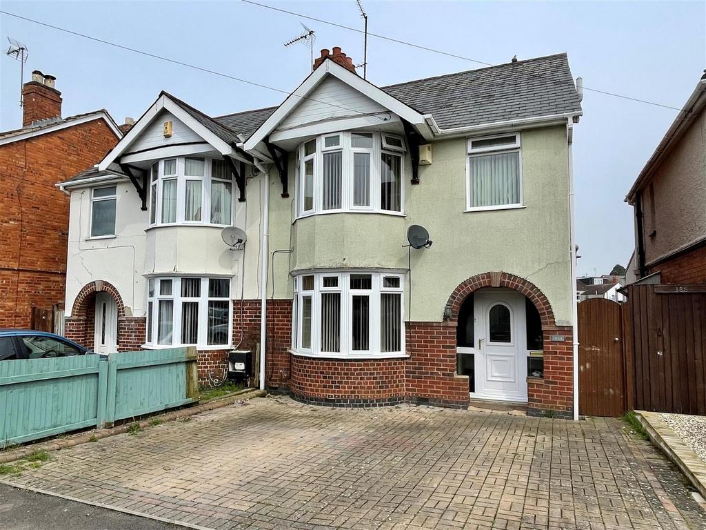 Linden Road, Gloucester 3 bed semidetached house £299,950