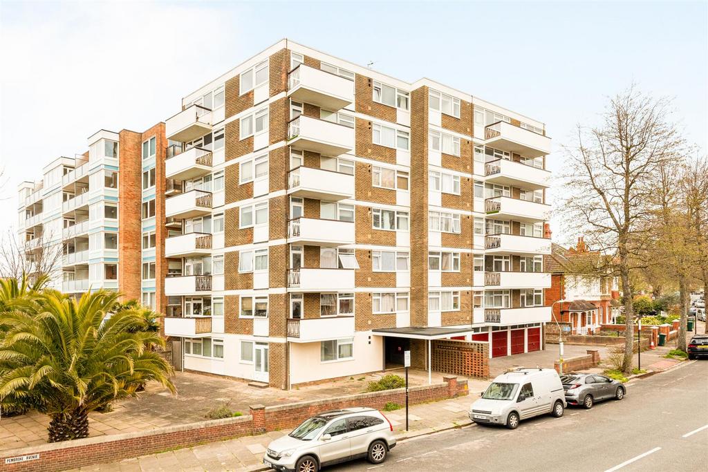 15 New Church Road, Hove BN3 1 bed flat £1,100 pcm (£254 pw)