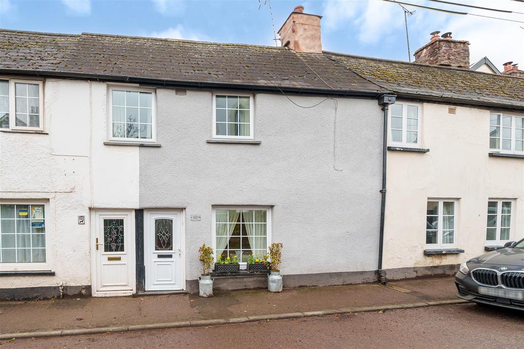 South Street, 2 bed terraced house for sale £220,000