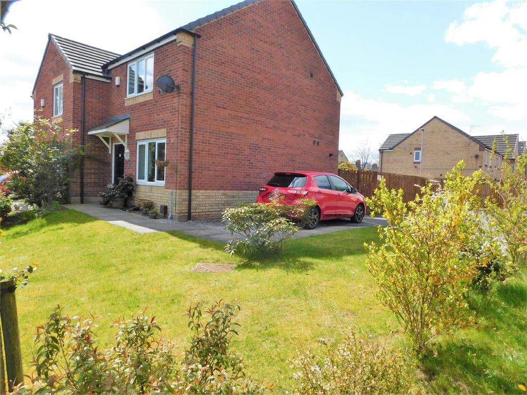 Culcheth Lane, Manchester 2 bed semidetached house £220,000