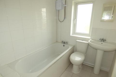 16 Cuthbert Road, West Cornforth, Ferryhill, DL17 9LY