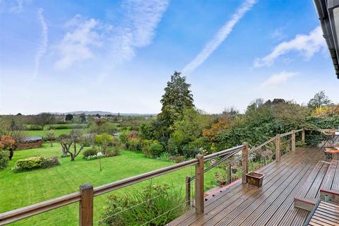 4 bedroom detached bungalow for sale - Battenhall Road, Worcester